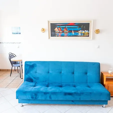 Al-dom Przy Plazy Apartman *