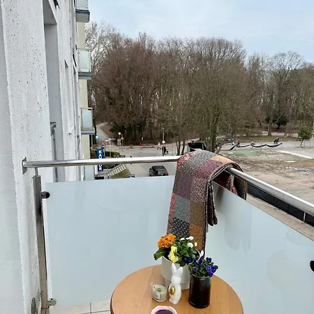 Апартаменти Al-Dom Apartamenty Przy Plazy *